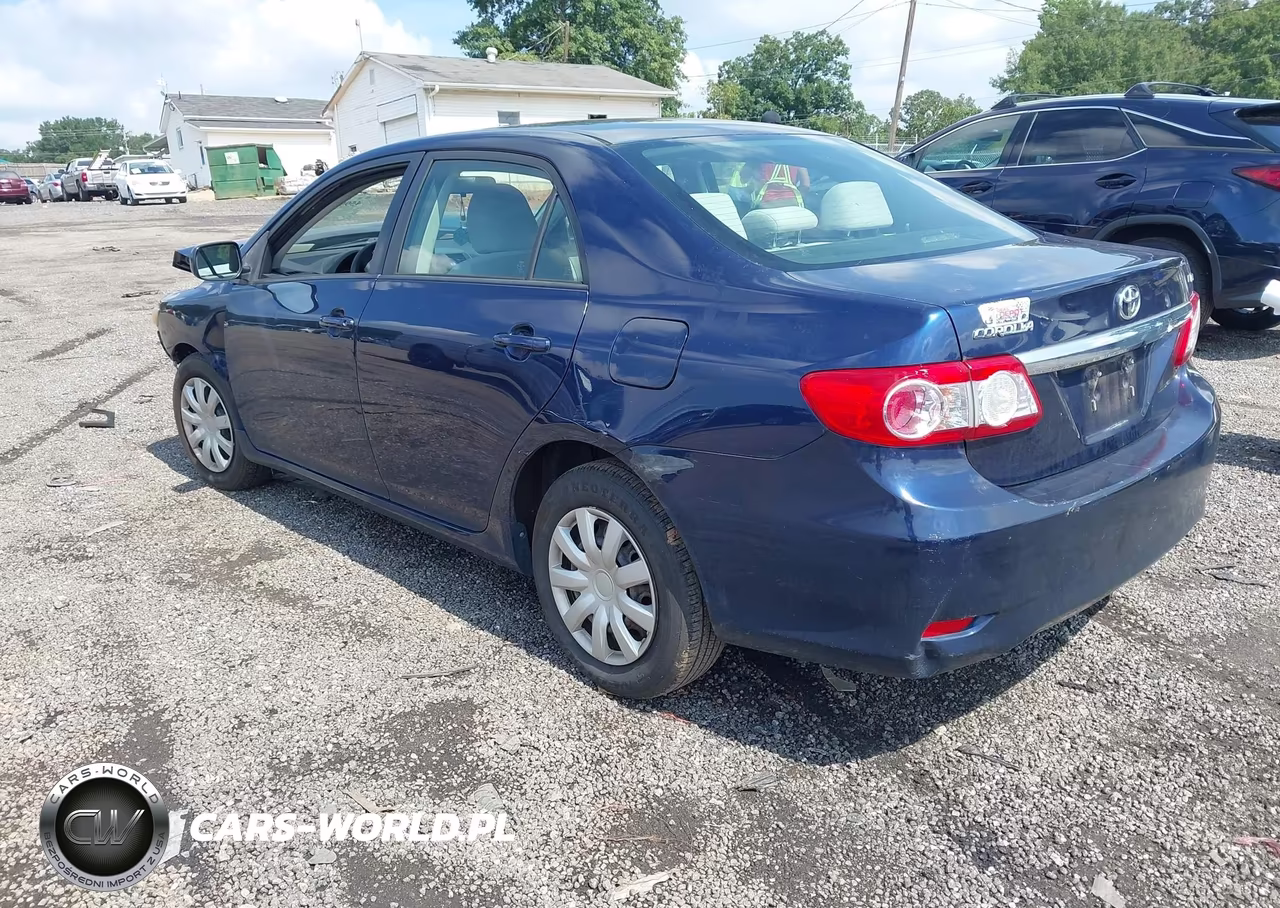 2011 Toyota Corolla Le VIN:JTDBU4EE1B9128691 - 3