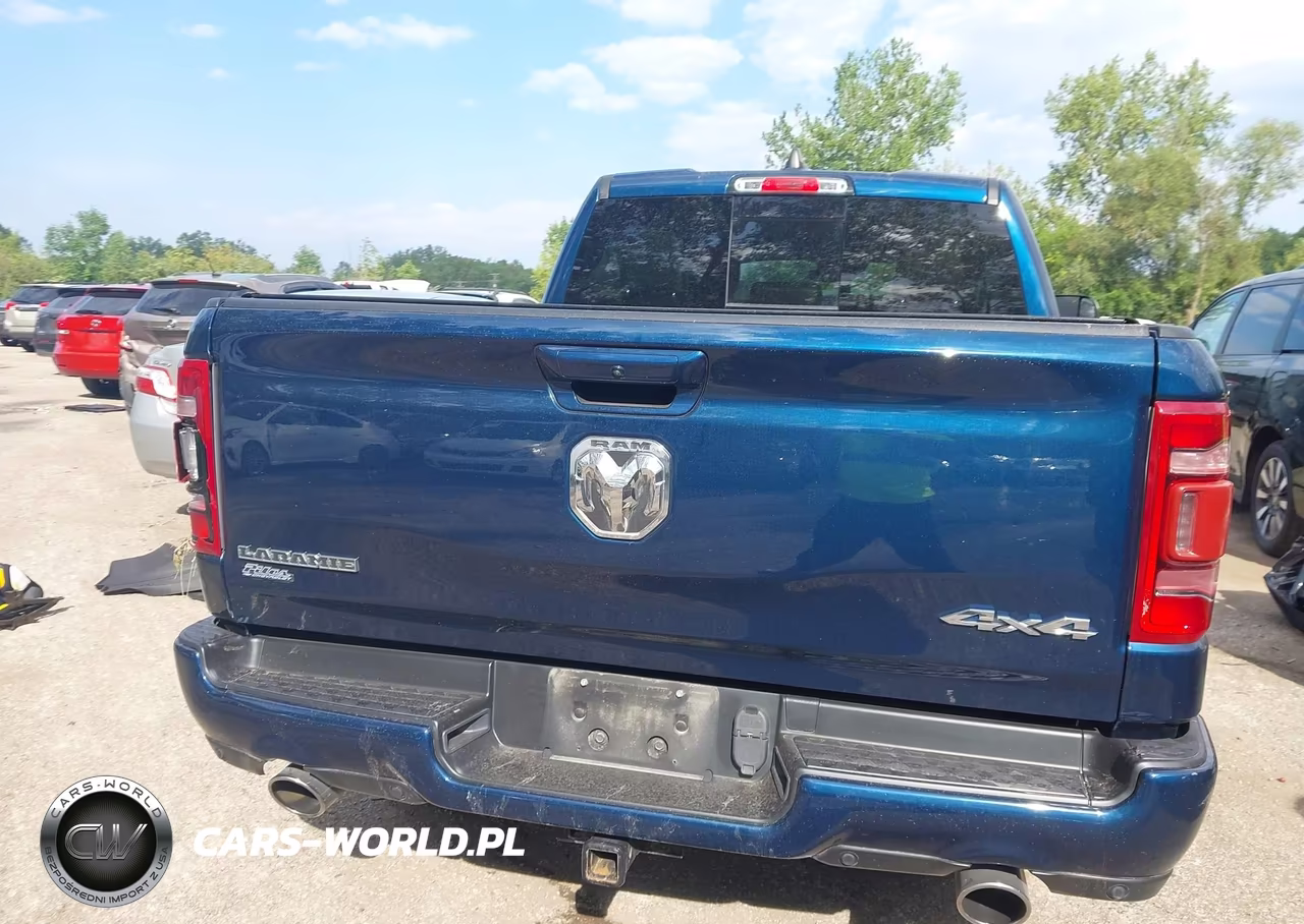 2022 Ram 1500 VIN:1C6SRFJT4NN295891 - 16