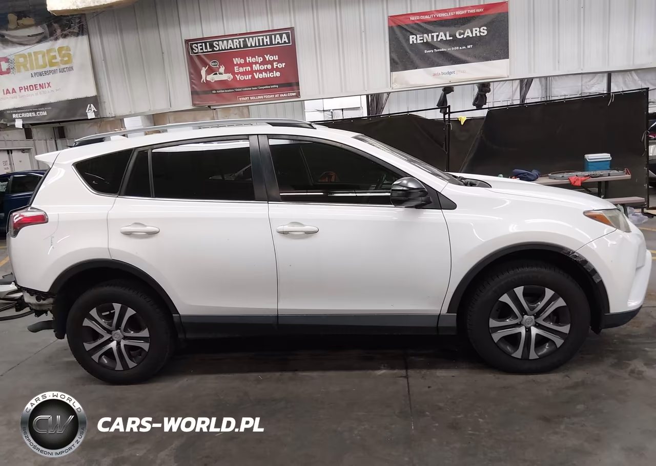 2018 Toyota Rav4 Le VIN:JTMZFREV5JJ188573 - 13