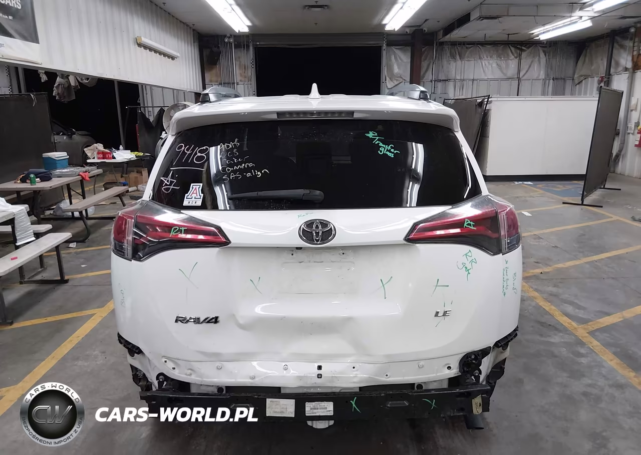2018 Toyota Rav4 Le VIN:JTMZFREV5JJ188573 - 16