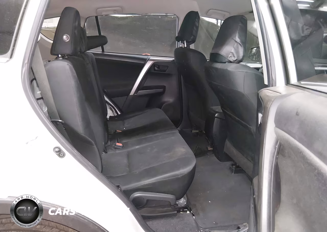 2018 Toyota Rav4 Le VIN:JTMZFREV5JJ188573 - 8
