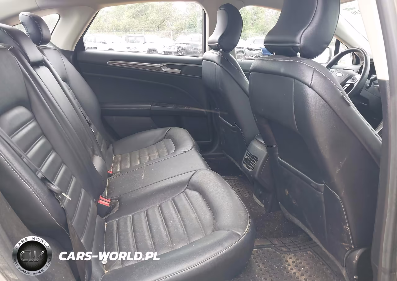 2018 Ford Fusion Se VIN:3FA6P0HD9JR217583 - 8
