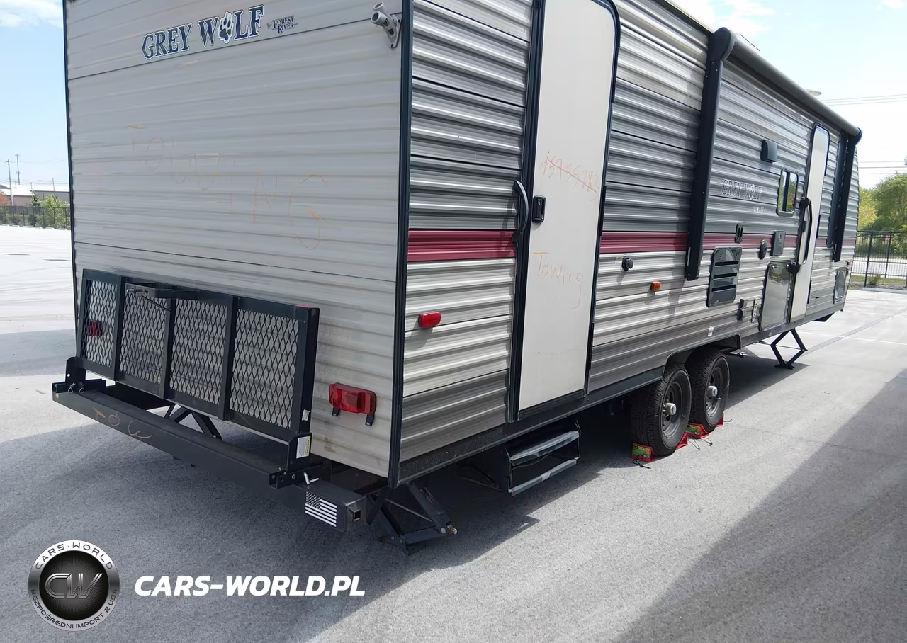 2018 Forest River River Grey VIN:4X4TCKB26JK050139 - 4