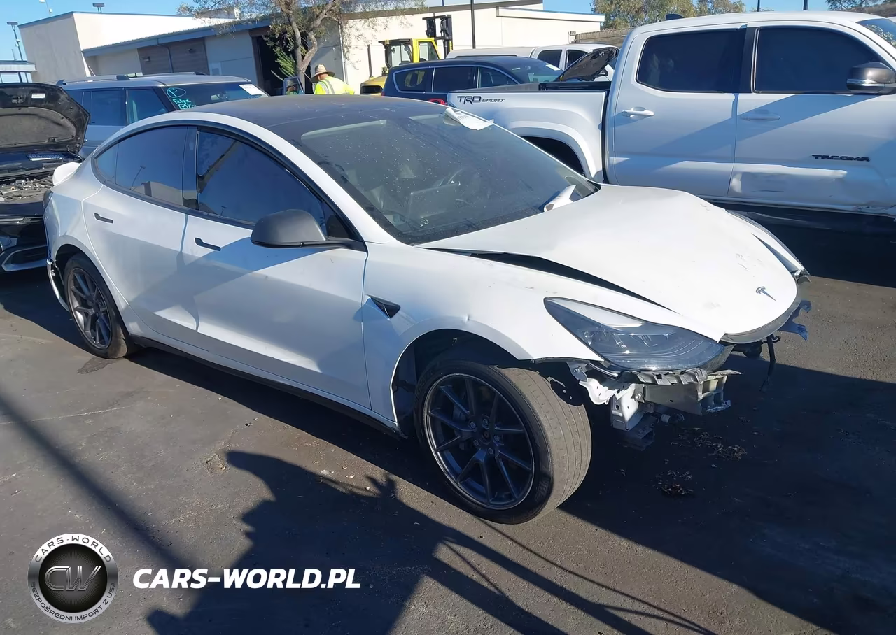 2021 Tesla Model 3 Long Range Dual Motor All-Wheel Drive