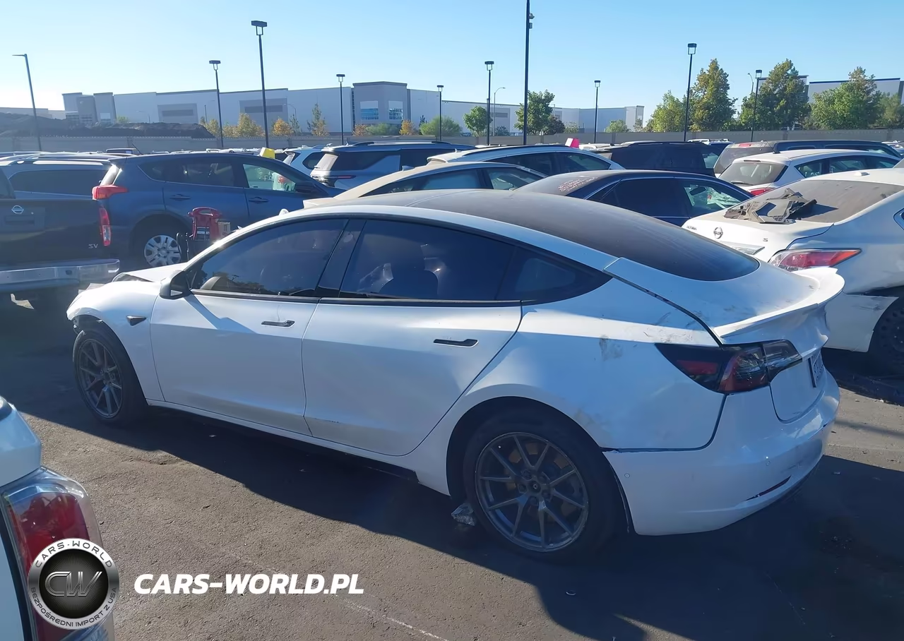2021 Tesla Model 3 Long Range Dual Motor All-Wheel Drive VIN:5YJ3E1EB4MF879010 - 14