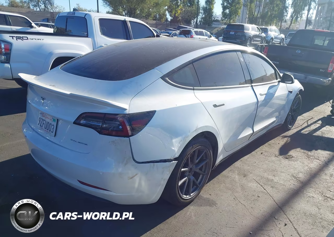 2021 Tesla Model 3 Long Range Dual Motor All-Wheel Drive VIN:5YJ3E1EB4MF879010 - 4