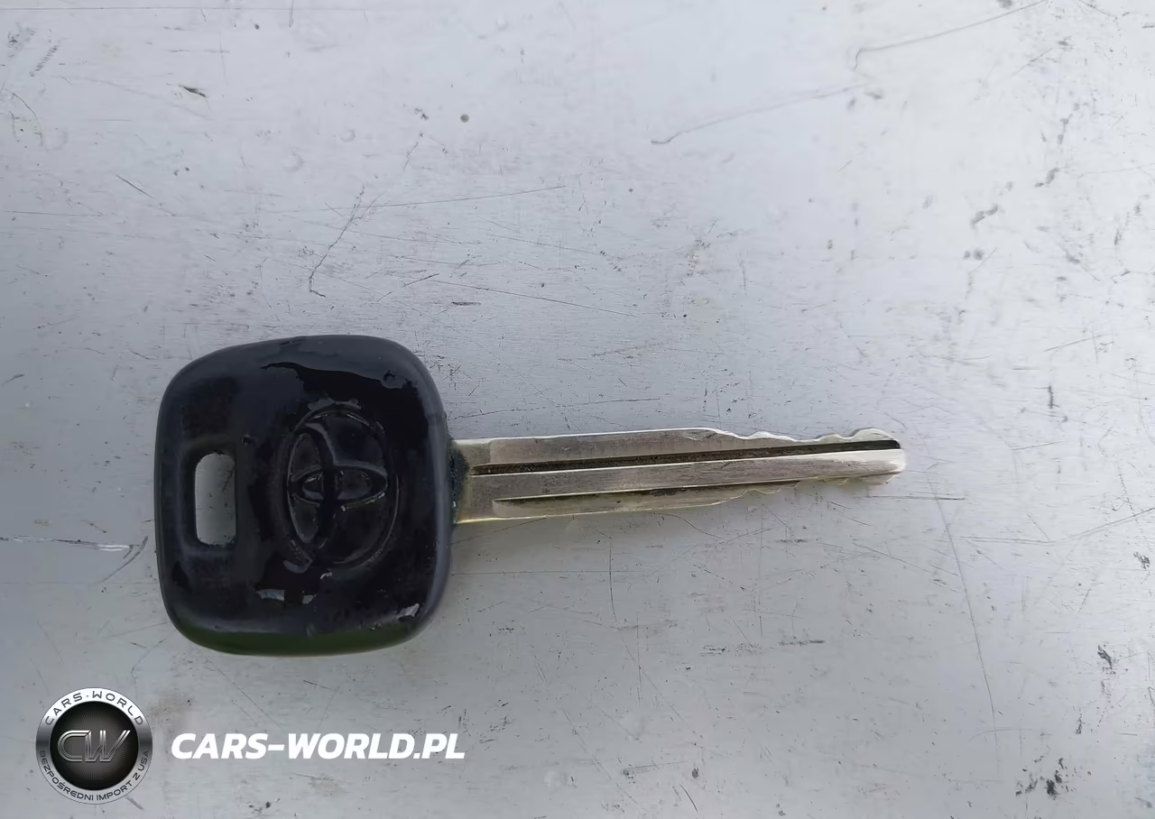2010 Toyota Yaris VIN:JTDBT4K32A4068597 - 11