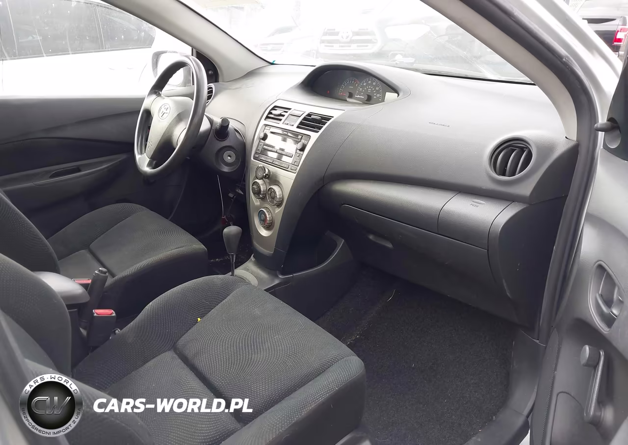 2010 Toyota Yaris VIN:JTDBT4K32A4068597 - 5