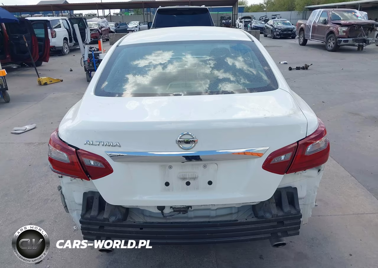2018 Nissan Altima 2.5 S VIN:1N4AL3AP7JC477054 - 16