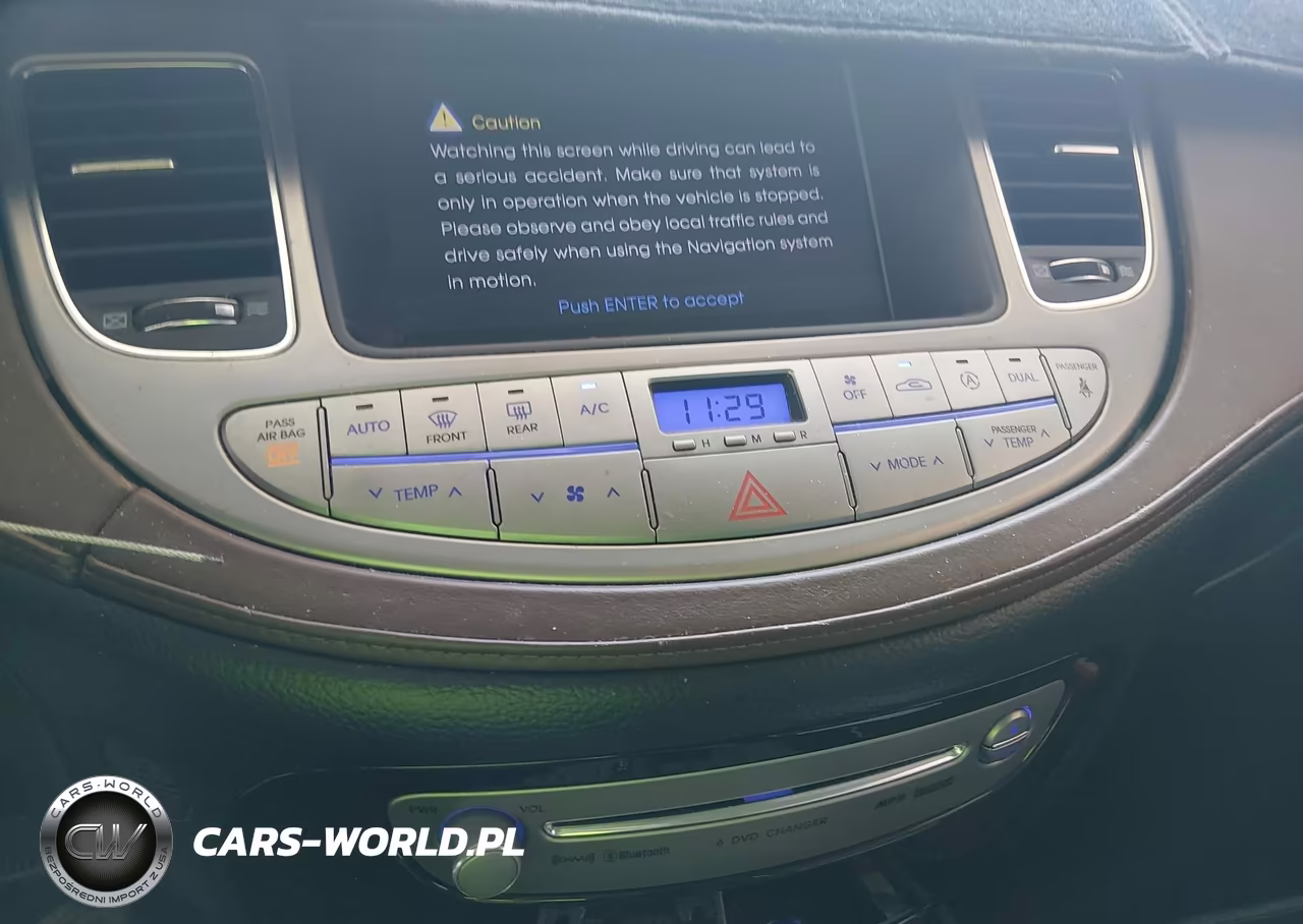 2012 Hyundai Genesis 3.8 VIN:KMHGC4DD9CU211183 - 14