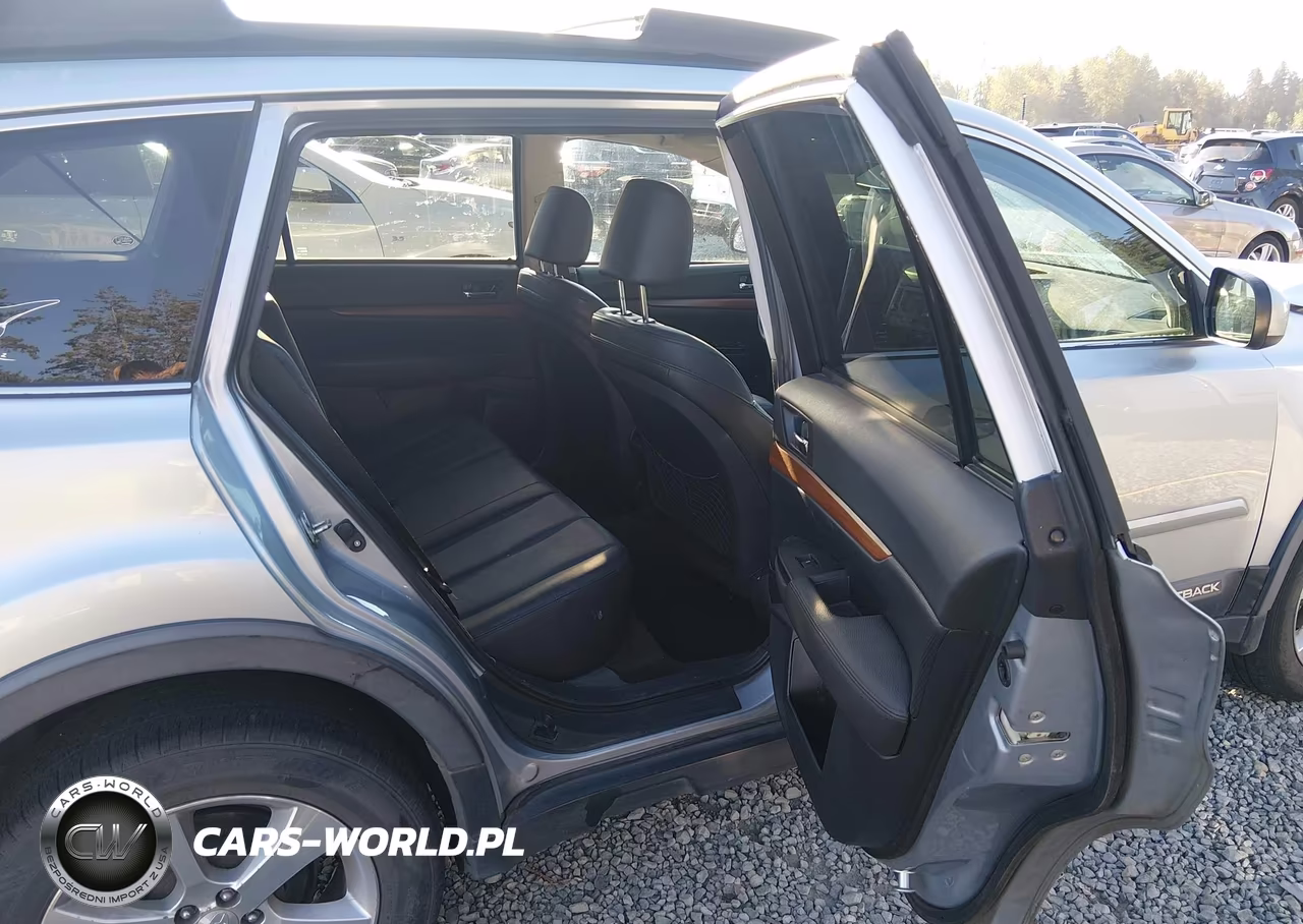 2014 Subaru Outback 2.5I Limited VIN:4S4BRBLC1E3268864 - 8