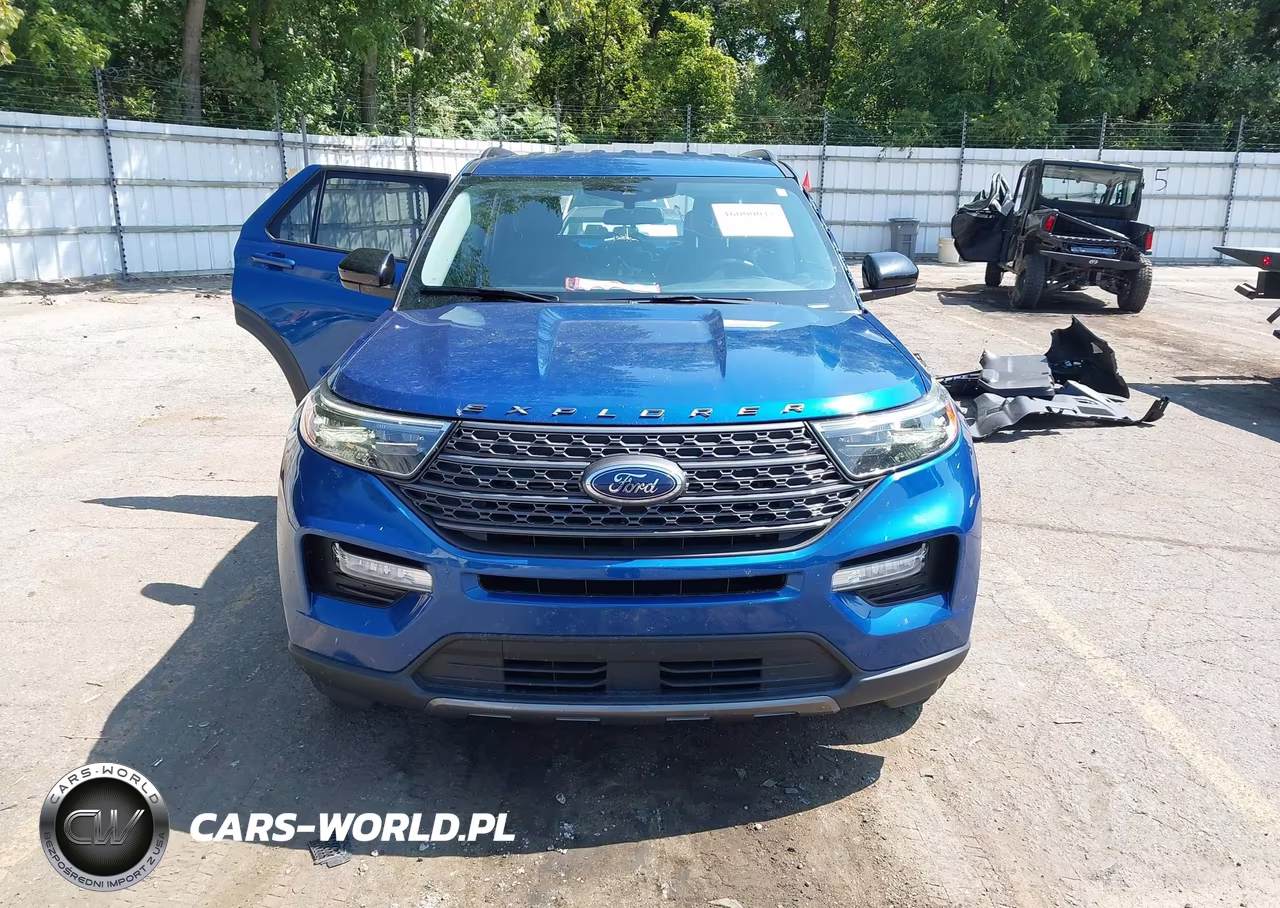 2022 Ford Explorer Xlt VIN:1FMSK8DHXNGA23359 - 13