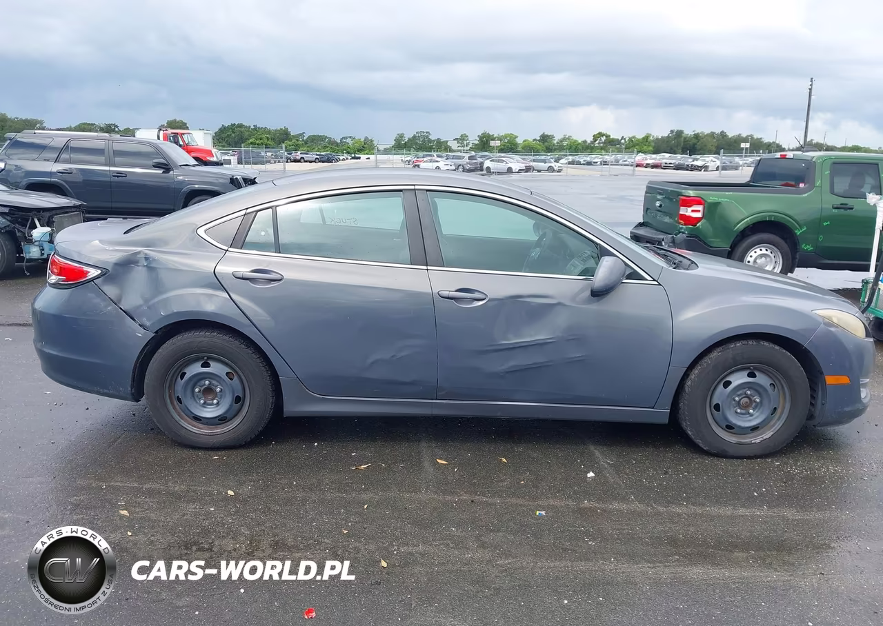2010 Mazda Mazda6 I Sport VIN:1YVHZ8BH3A5M06119 - 13