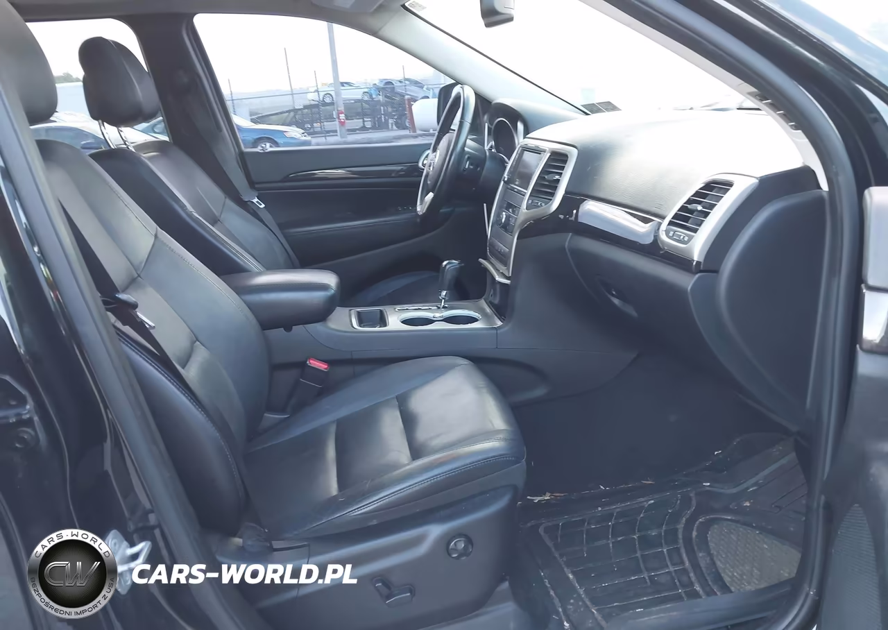 2013 Jeep Grand Cherokee Laredo VIN:1C4RJFAG6DC518380 - 5