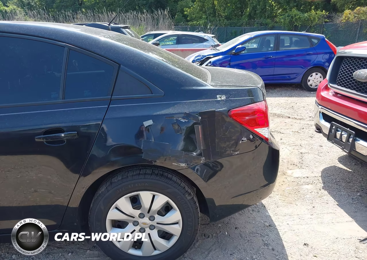 2015 Chevrolet Cruze Ls Auto VIN:1G1PA5SH4F7133462 - 6