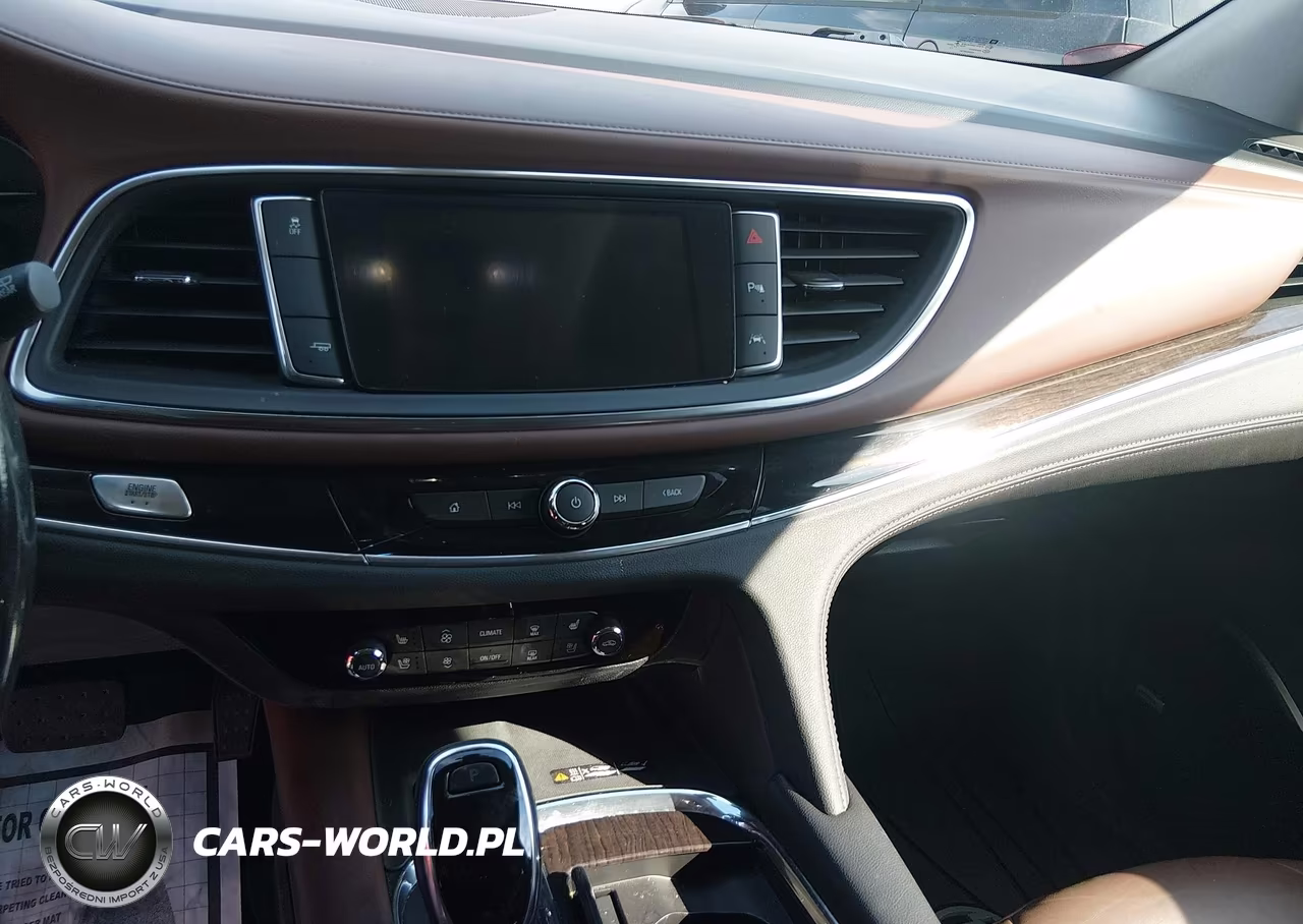 2018 Buick Enclave Avenir VIN:5GAERDKW3JJ203840 - 17