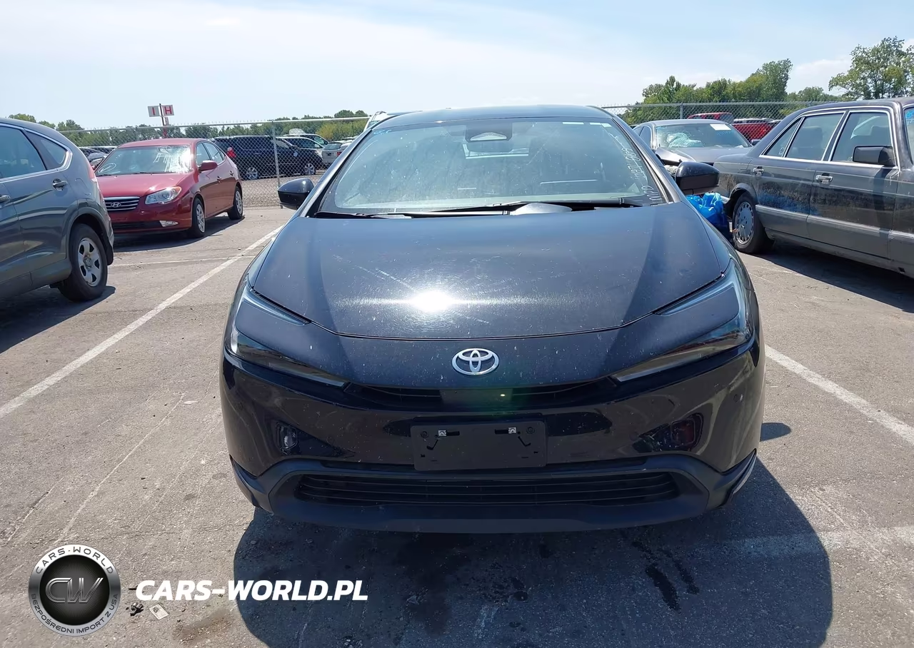 2024 Toyota Prius Le VIN:JTDACAAU9R3023923 - 12