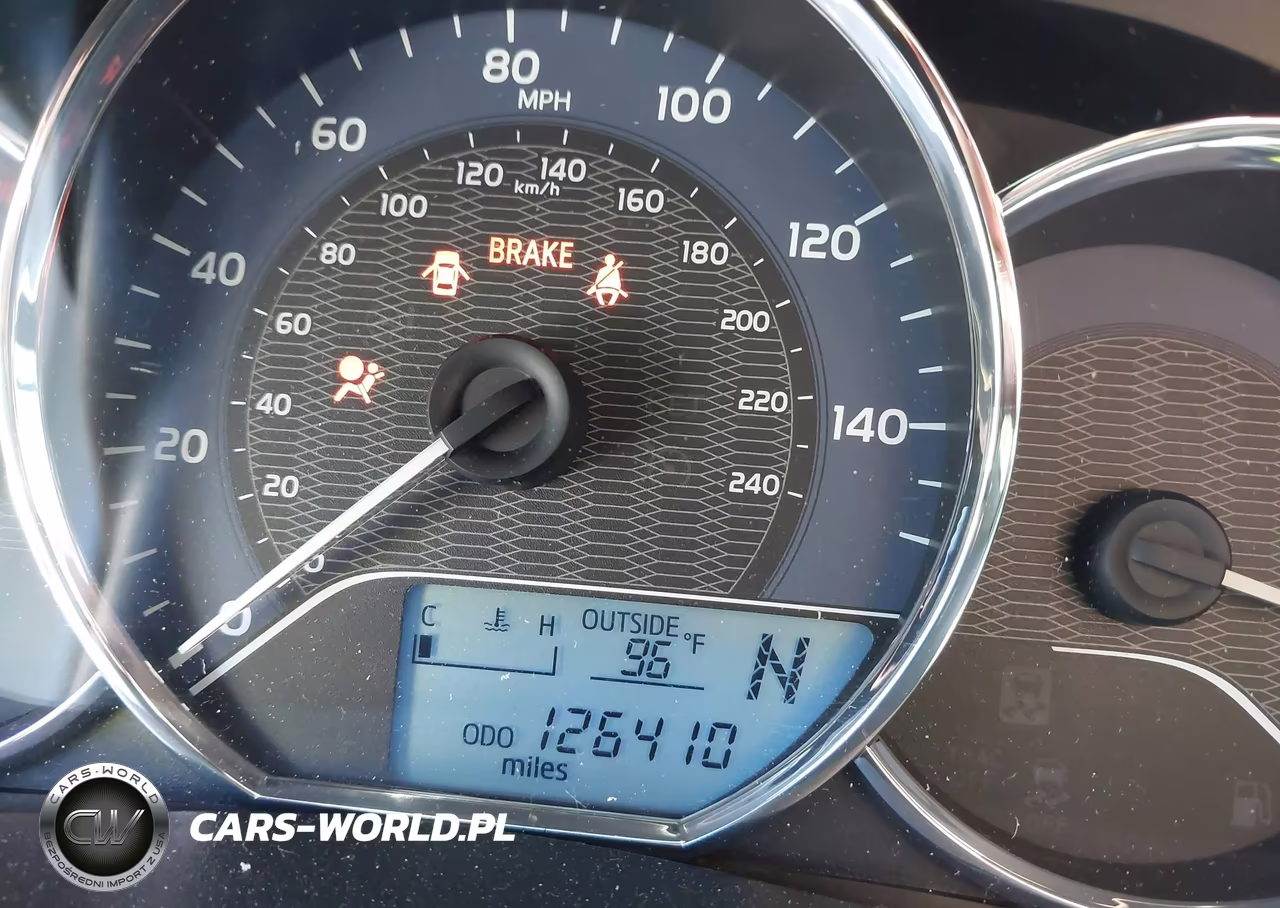2015 Toyota Corolla Le VIN:5YFBURHE6FP295959 - 16