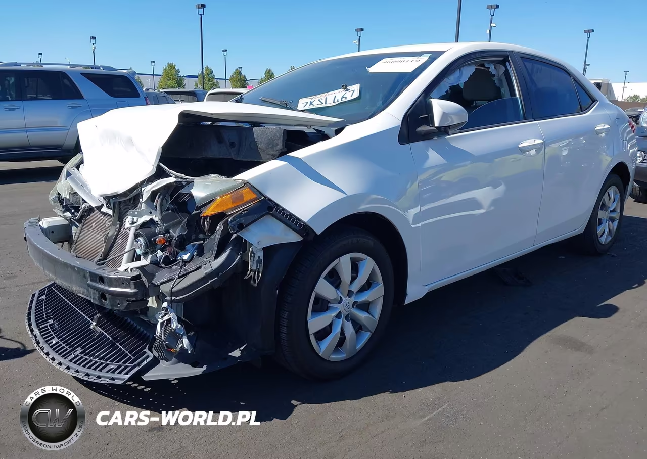 2015 Toyota Corolla Le VIN:5YFBURHE6FP295959 - 2