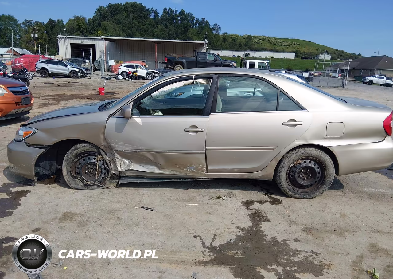2004 Toyota Camry Xle VIN:4T1BE30K34U866931 - 15