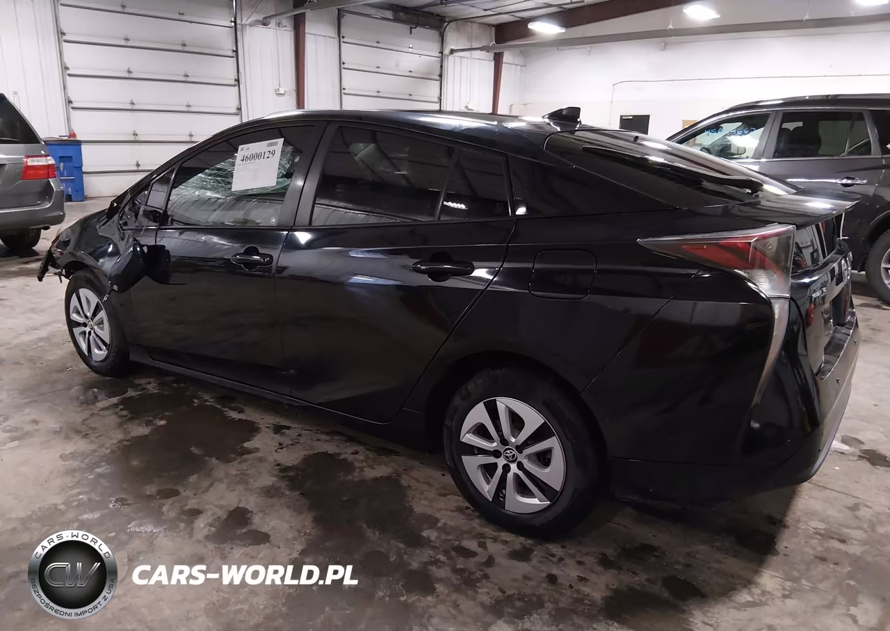 2017 Toyota Prius Four VIN:JTDKARFU6H3047533 - 3