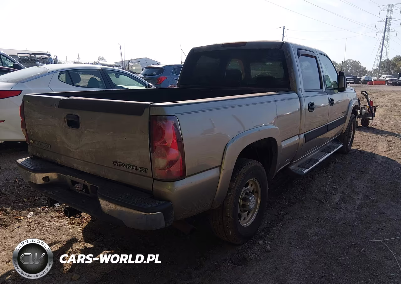2003 Chevrolet Silverado 1500Hd Ls VIN:1GCGC13U53F193290 - 4