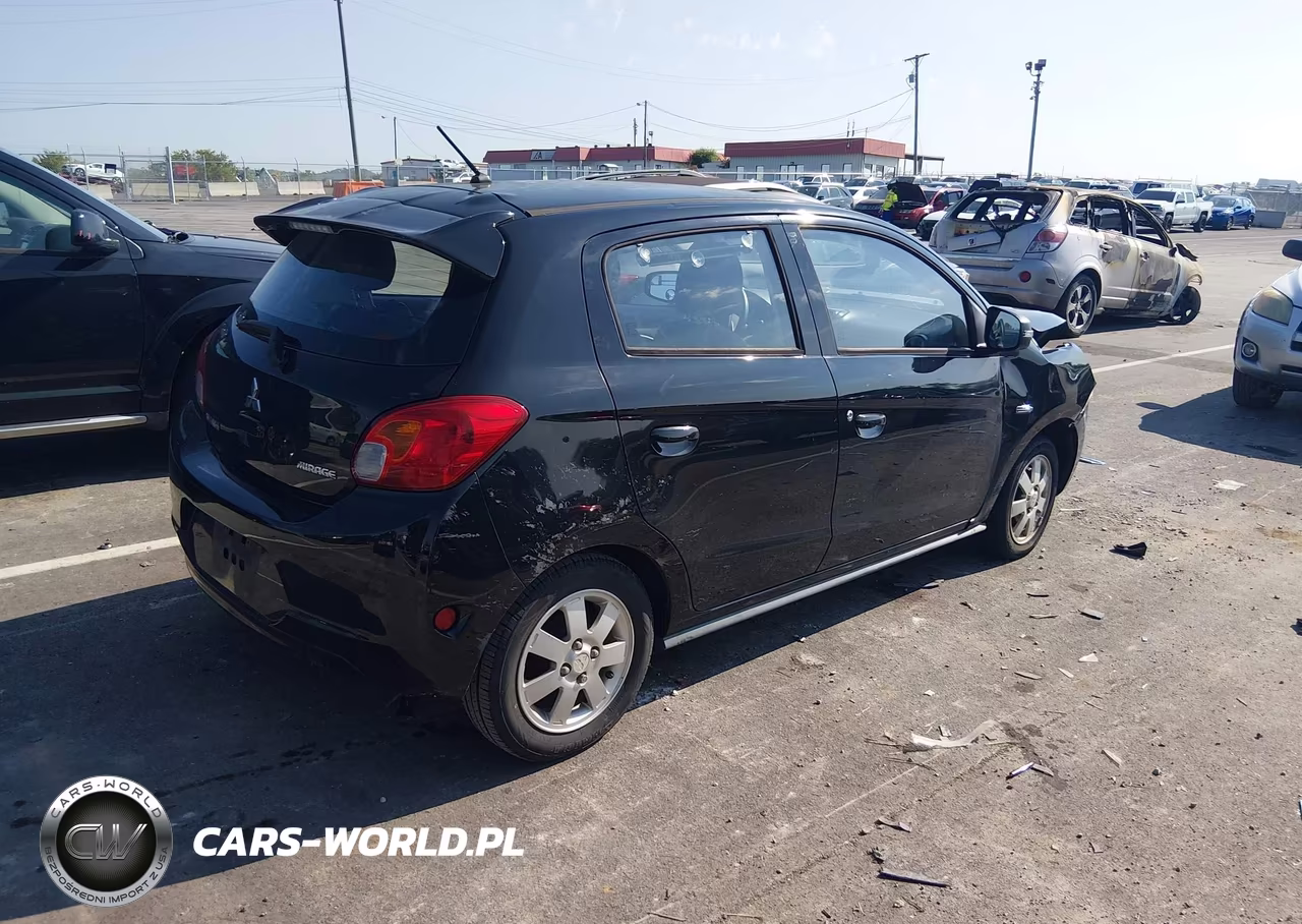 2015 Mitsubishi Mirage Es VIN:ML32A4HJ8FH051074 - 4