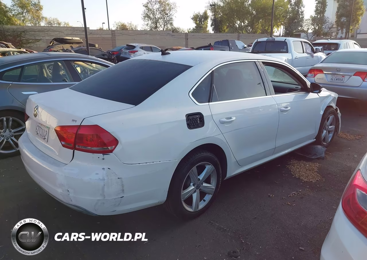 2013 Volkswagen Passat 2.5L Se VIN:1VWBP7A39DC113341 - 4