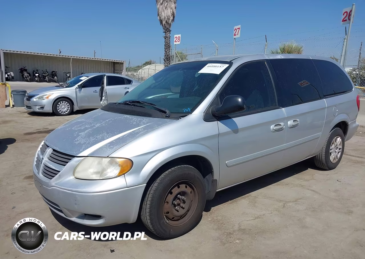 2005 Dodge Grand Caravan Se VIN:2D4GP24RX5R274742 - 2
