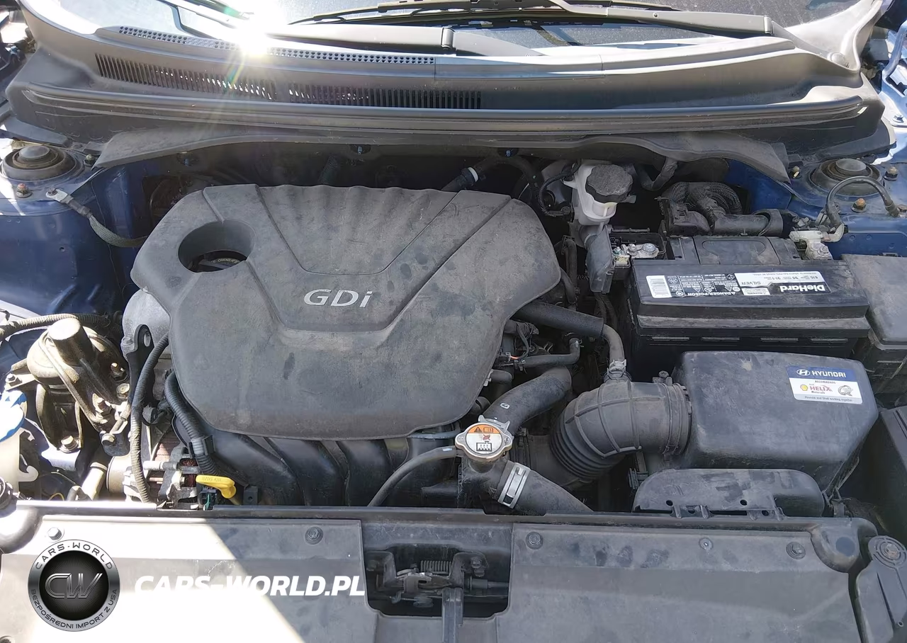 2017 Hyundai Veloster VIN:KMHTC6AD2HU310546 - 10