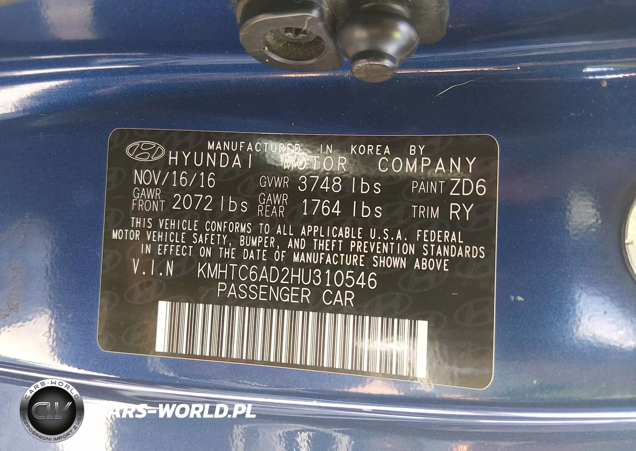 2017 Hyundai Veloster VIN:KMHTC6AD2HU310546 - 9