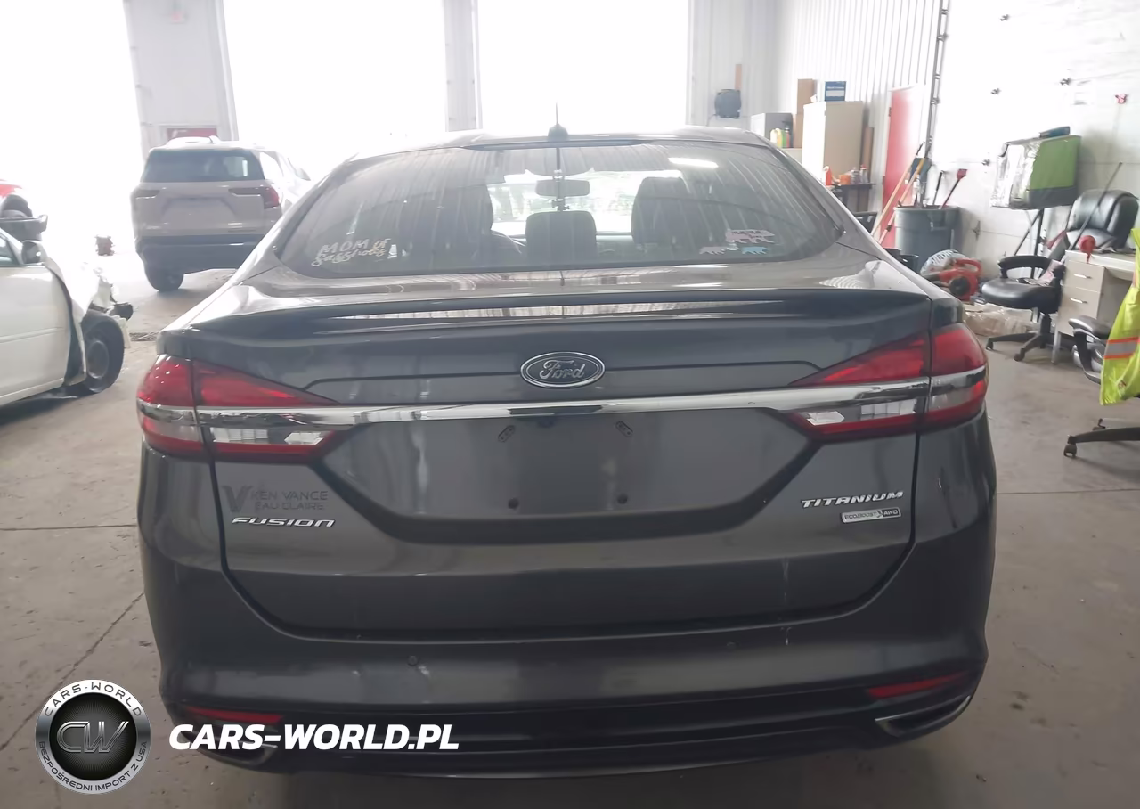 2017 Ford Fusion Titanium VIN:3FA6P0D91HR407843 - 16