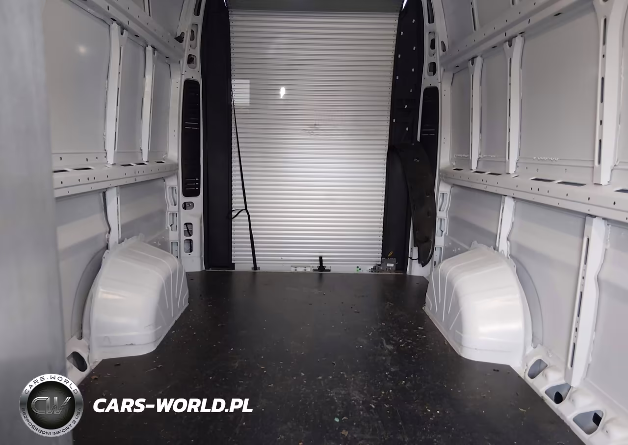 2025 Ram Promaster 3500 Ev Step Van Super High Roof 159 Wb Ext VIN:3C6MRWAZ2SE546615 - 8