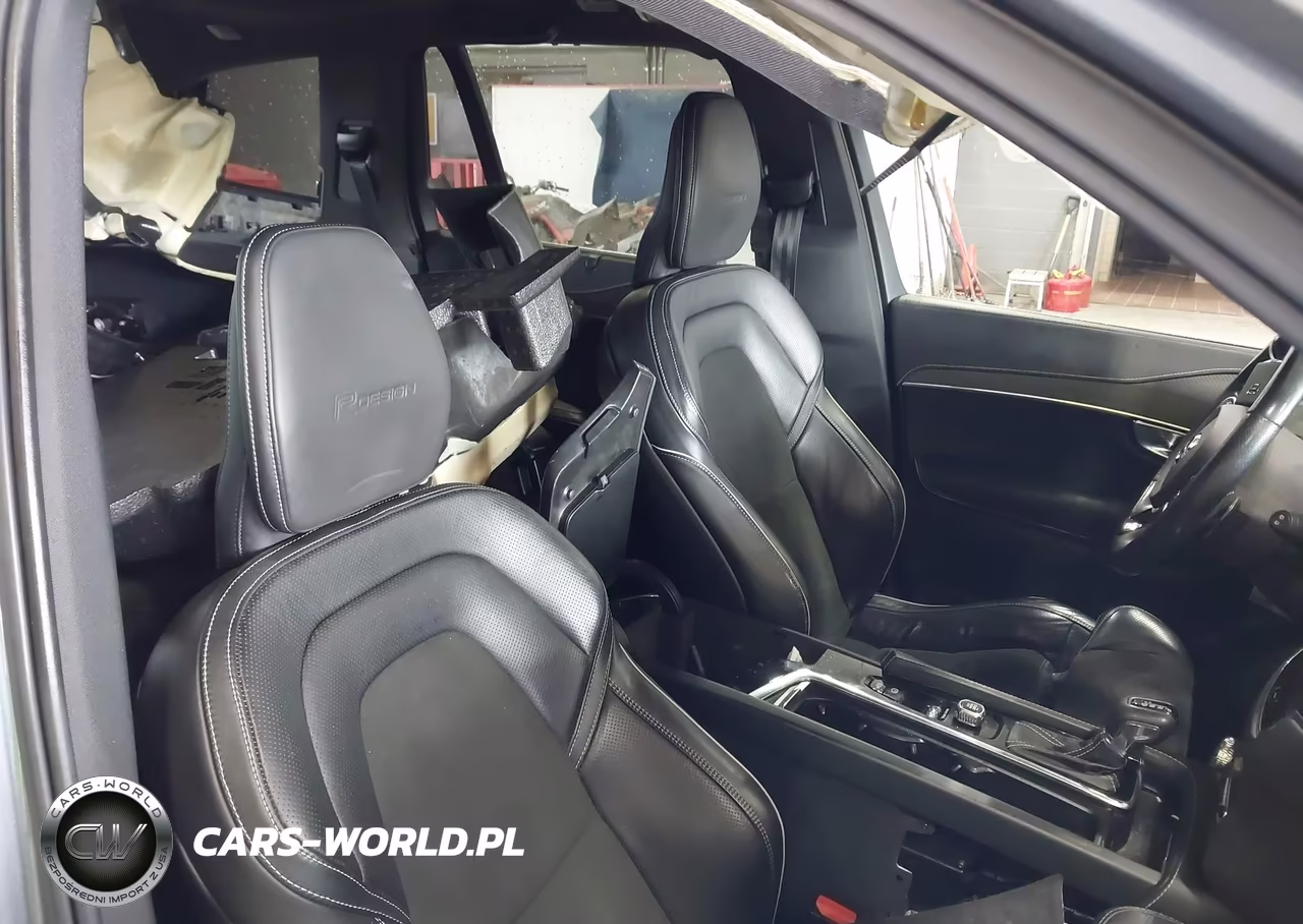 2019 Volvo Xc90 T6 R-Design VIN:YV4A22PM0K1442788 - 8