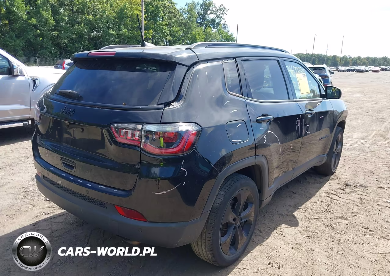 2020 Jeep Compass Altitude Fwd VIN:3C4NJCBB8LT166258 - 4