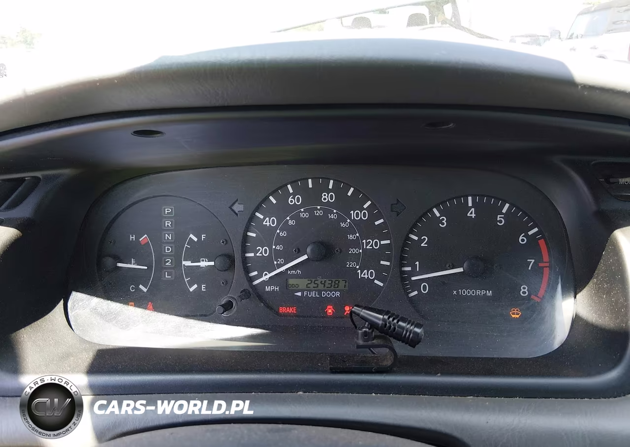 2000 Toyota Camry Le VIN:4T1BG22KXYU960585 - 7