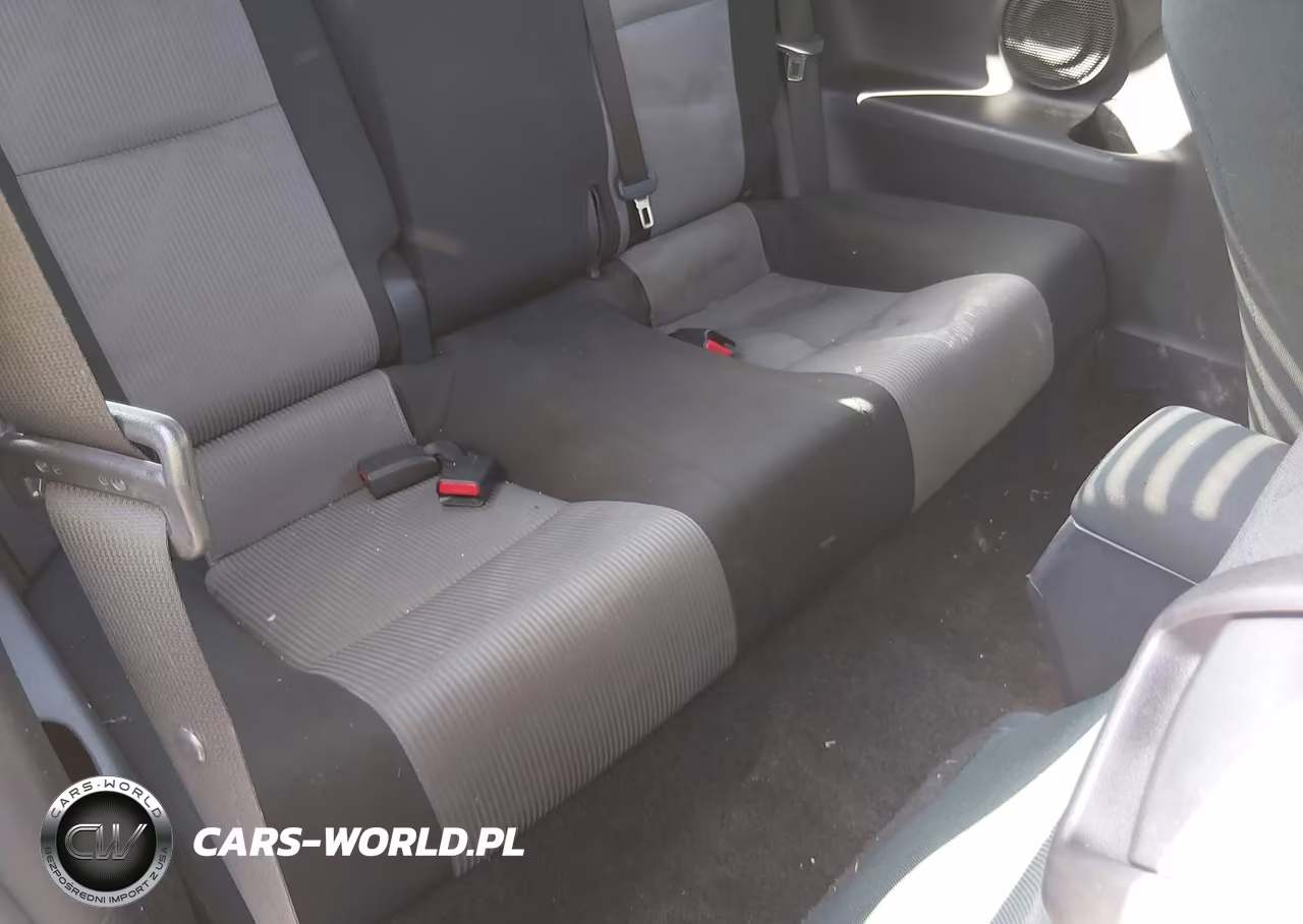 2016 Scion Tc VIN:JTKJF5C73GJ019888 - 8