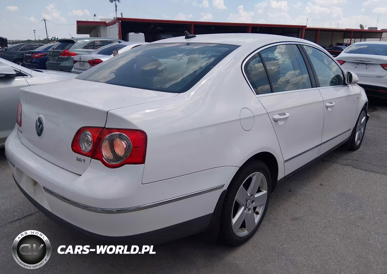 2007 Volkswagen Passat Wolfsburg Edition VIN:WVWAK73C67P136776 - 4