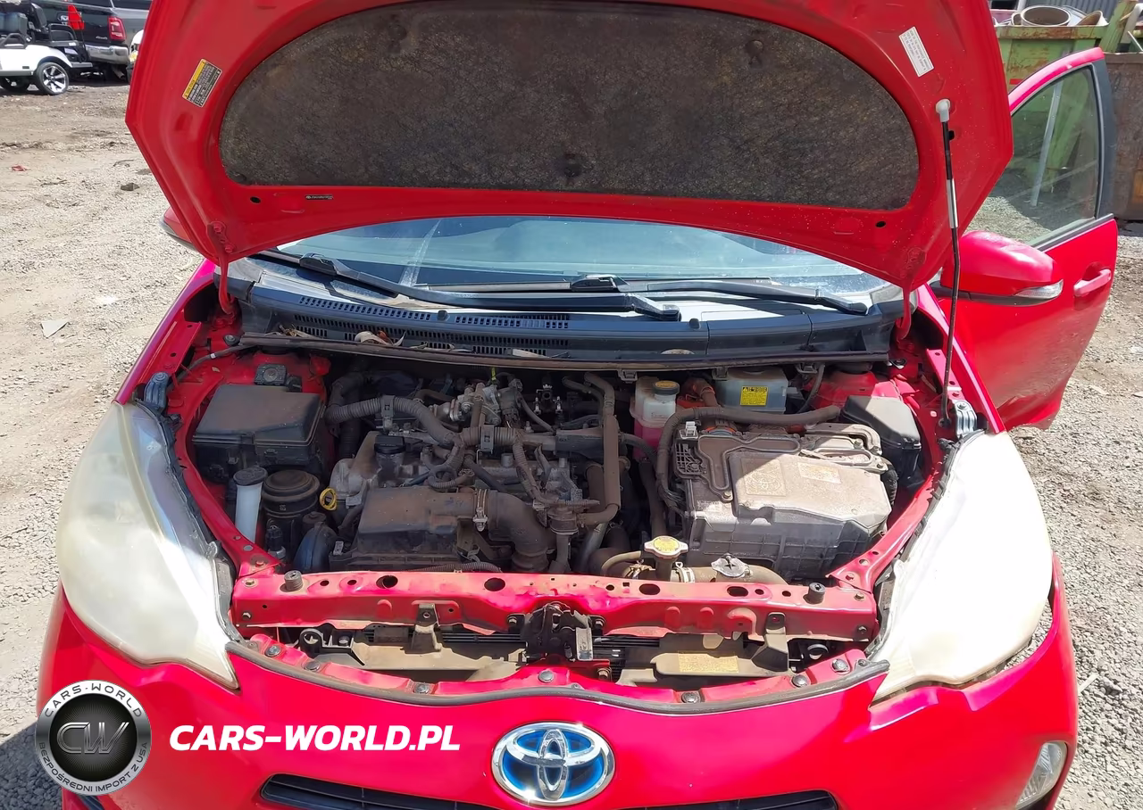 2013 Toyota Prius C Four-One-Three-Two VIN:JTDKDTB30D1555293 - 10