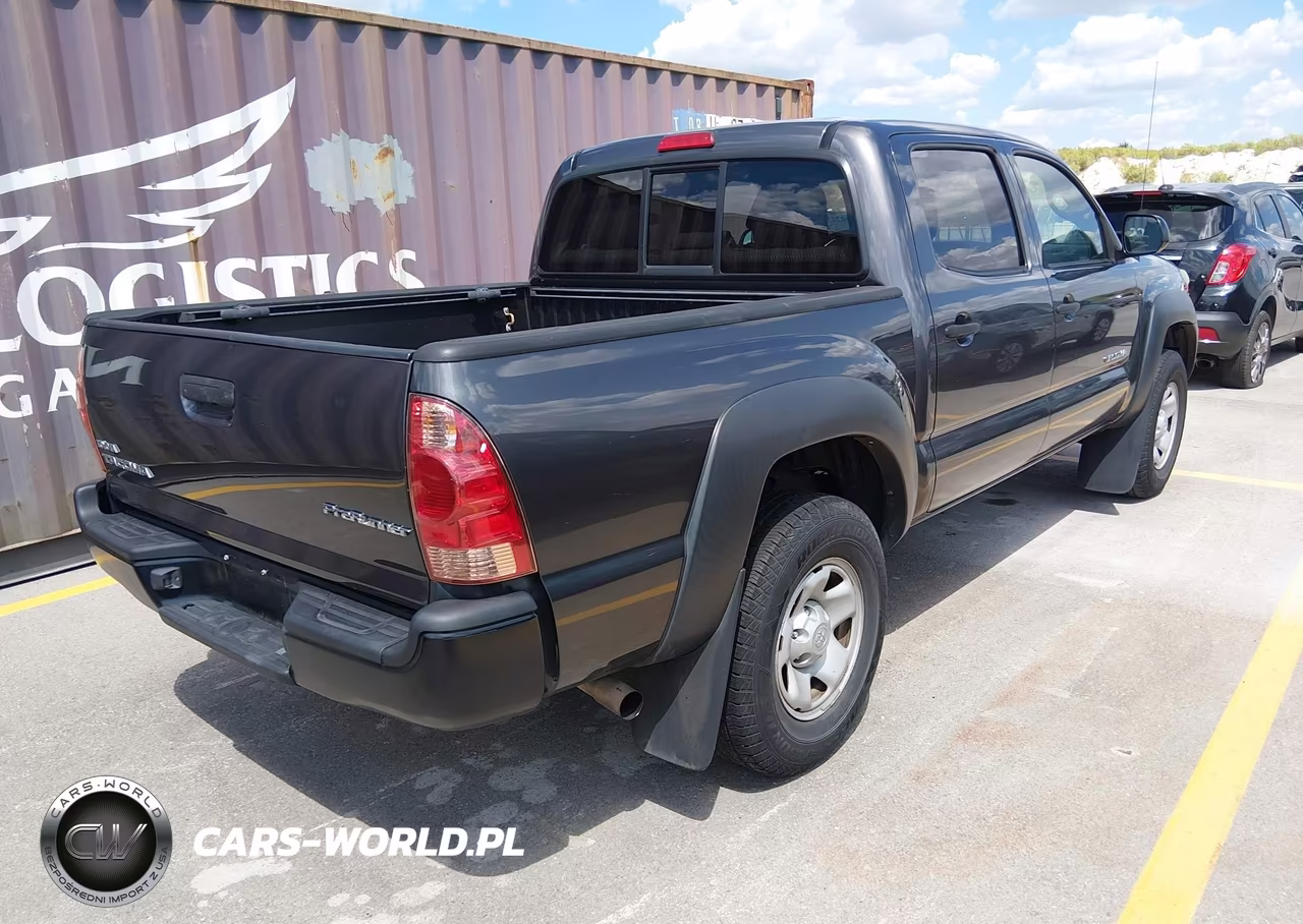 2015 Toyota Tacoma Prerunner VIN:5TFJX4GN2FX042856 - 4