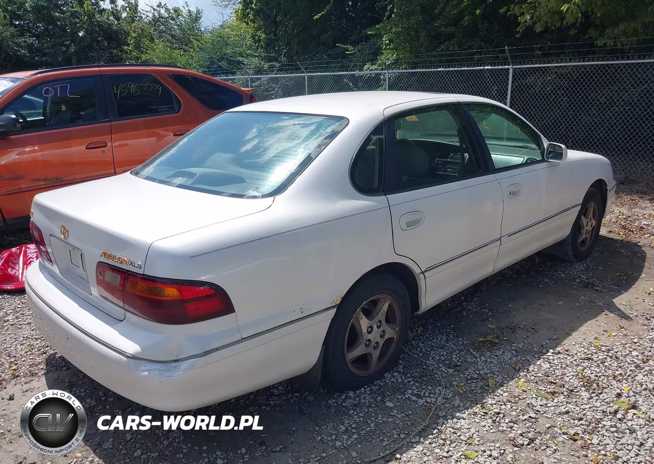 1999 Toyota Avalon Xls VIN:4T1BF18B3XU351485 - 4