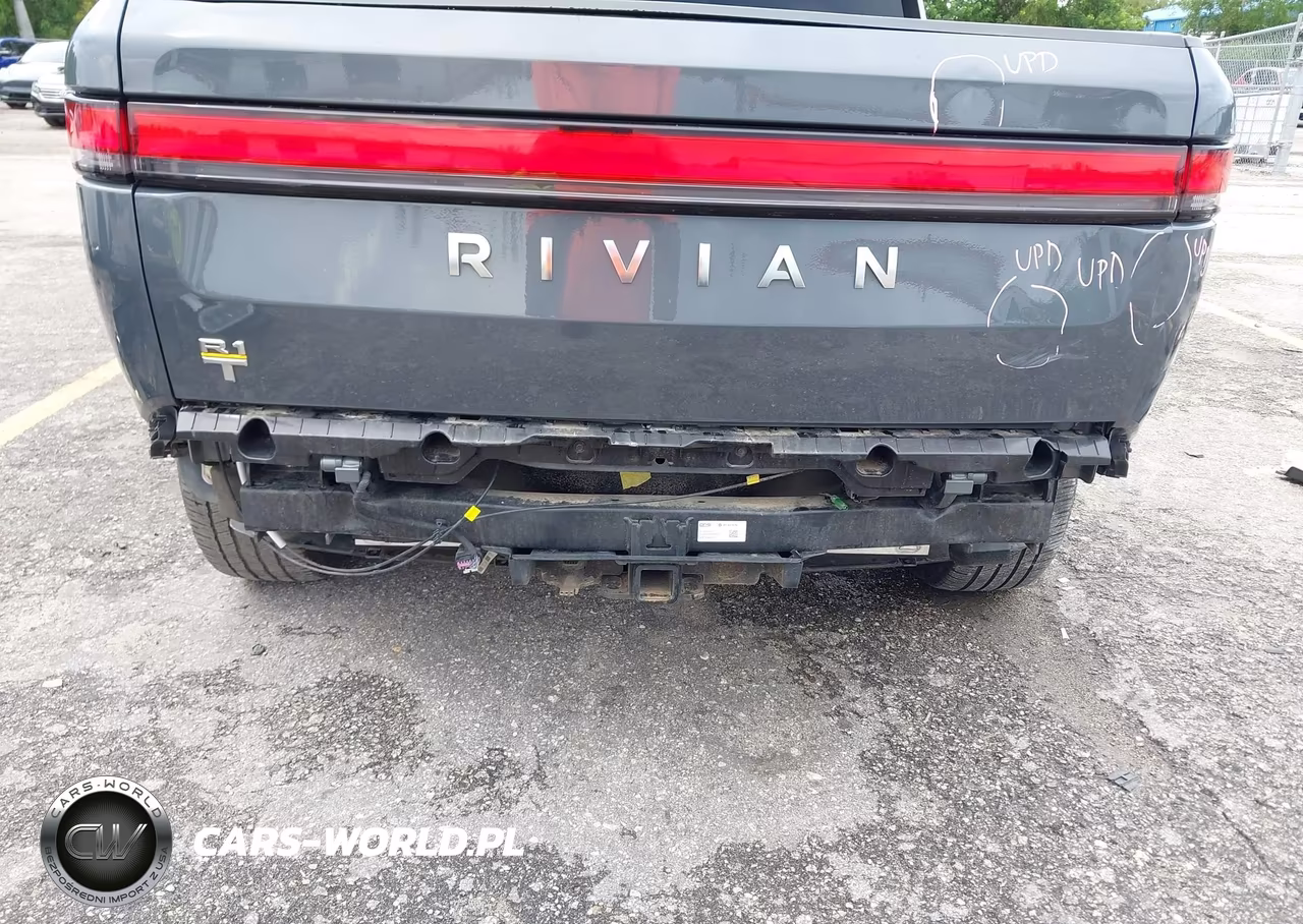 2022 Rivian R1T Adventure VIN:7FCTGAAAXNN006270 - 6