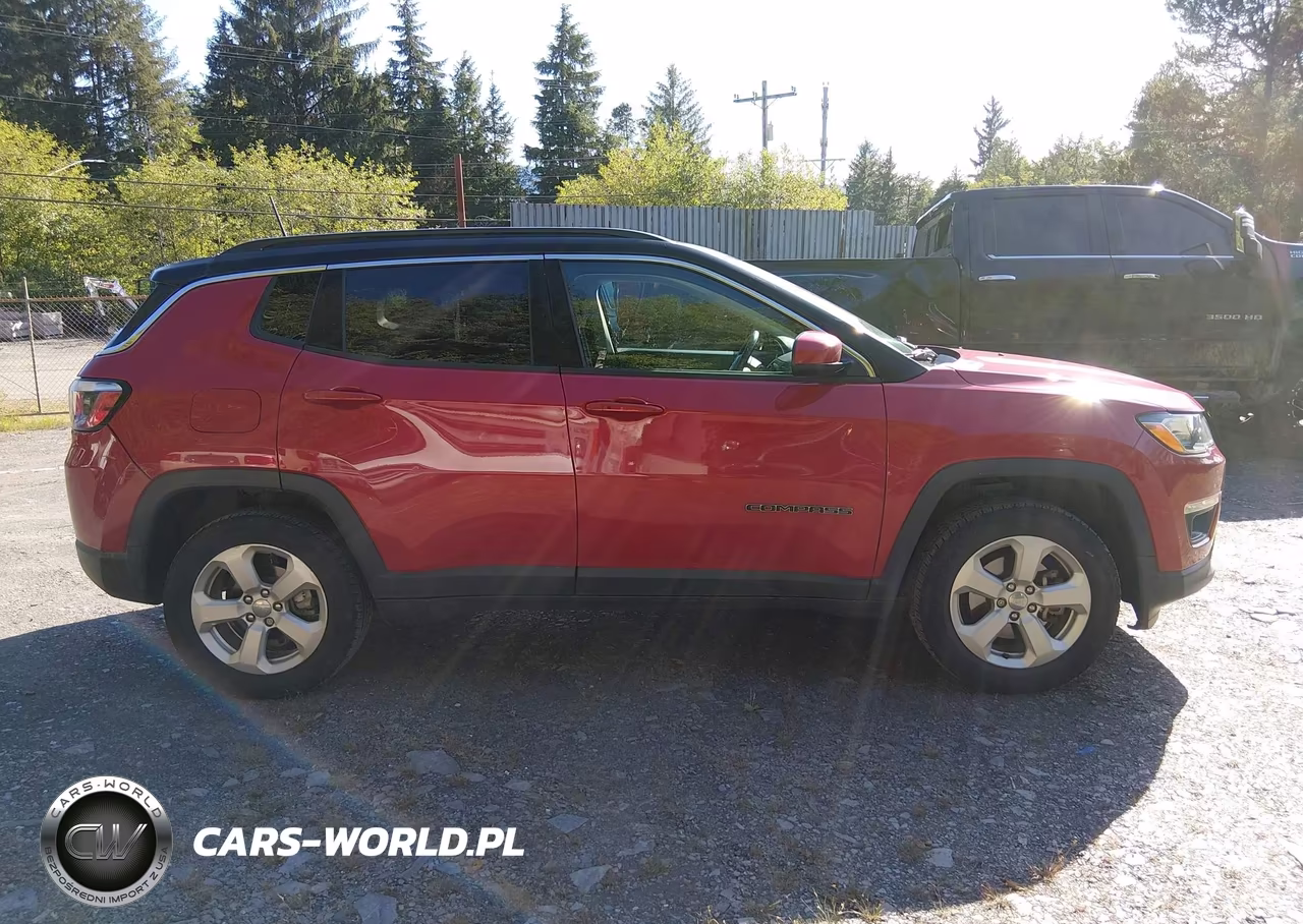 2018 Jeep Compass Latitude 4X4 VIN:3C4NJDBB6JT154662 - 13
