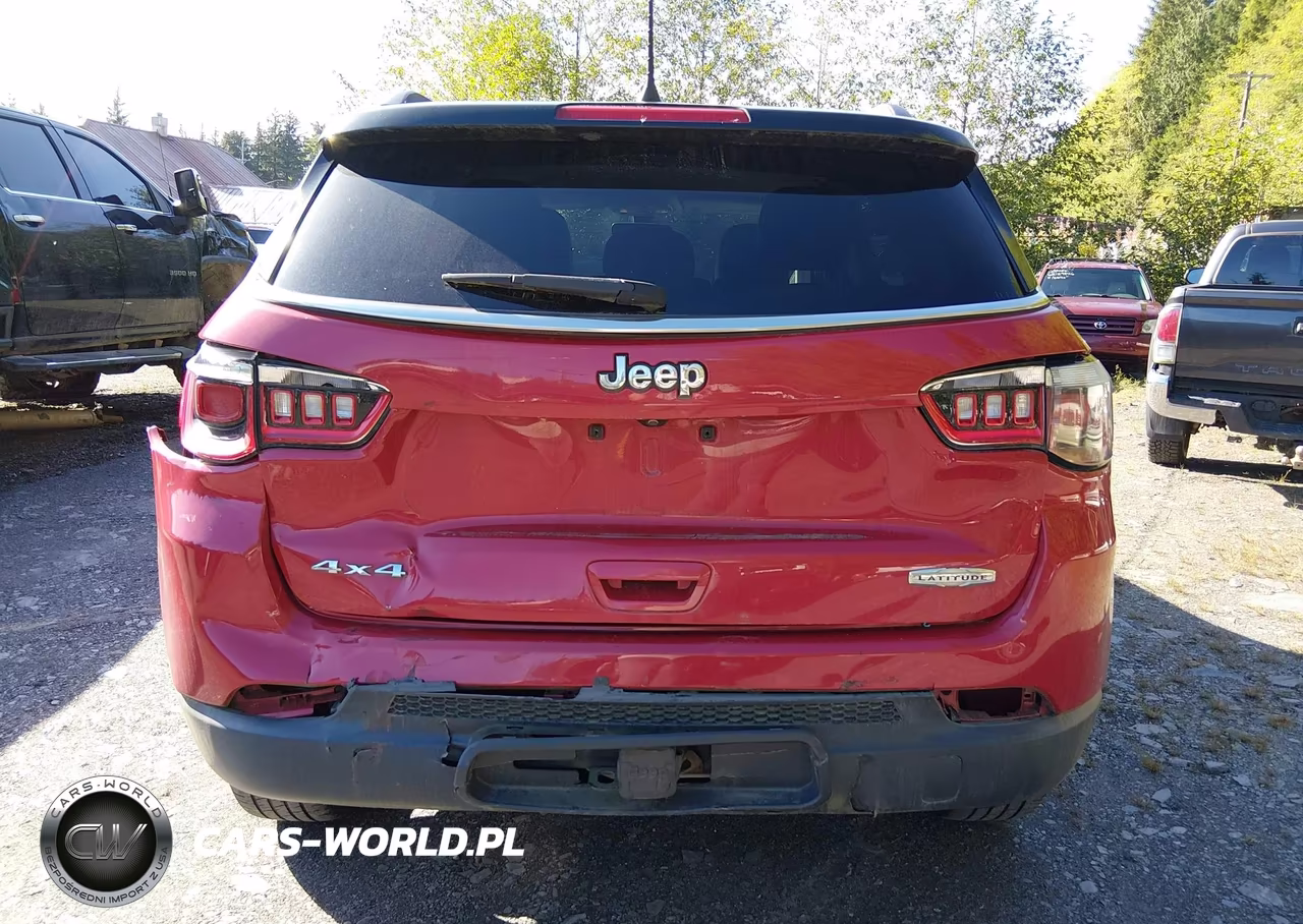 2018 Jeep Compass Latitude 4X4 VIN:3C4NJDBB6JT154662 - 16
