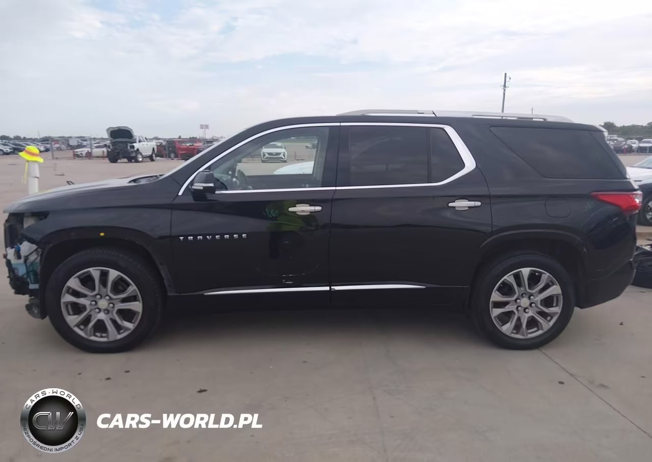 2018 Chevrolet Traverse Premier VIN:1GNERKKWXJJ105334 - 14