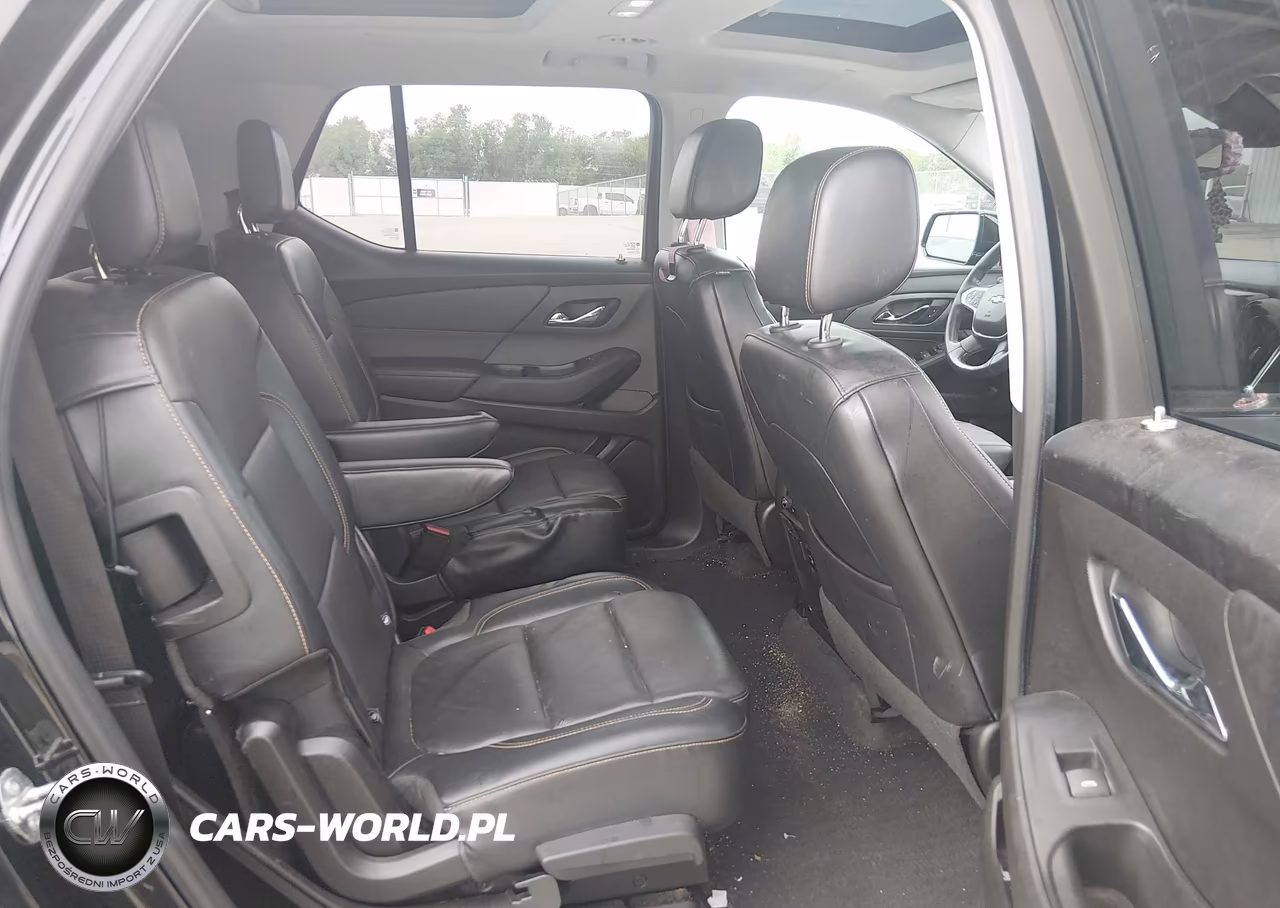 2018 Chevrolet Traverse Premier VIN:1GNERKKWXJJ105334 - 8