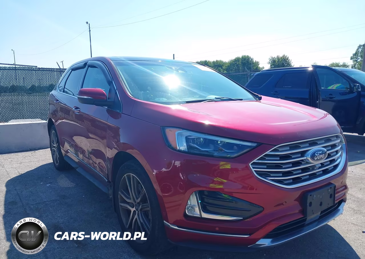 2019 Ford Edge Titanium