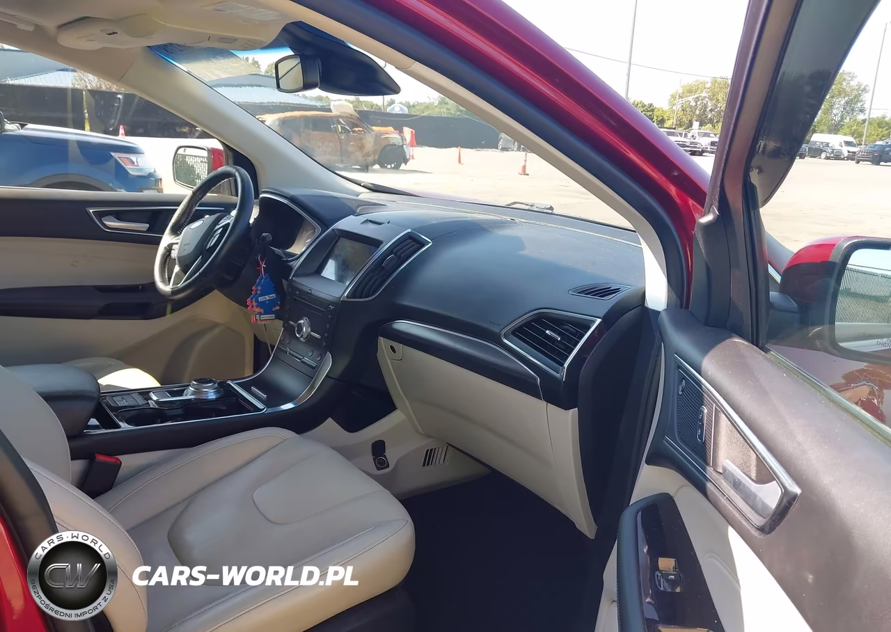 2019 Ford Edge Titanium VIN:2FMPK4K94KBB40769 - 5