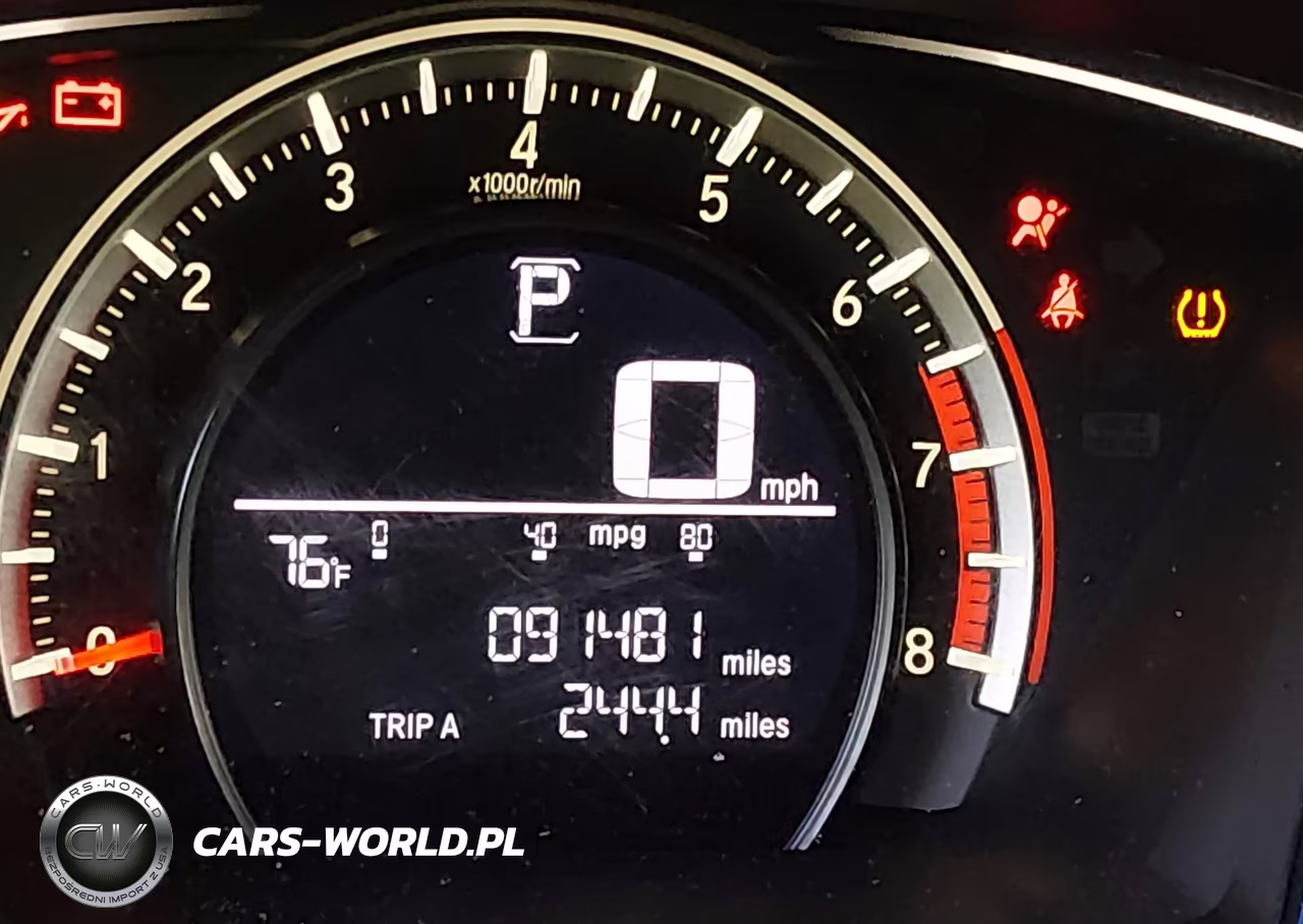 2018 Honda Civic Sport VIN:SHHFK7H44JU220165 - 15