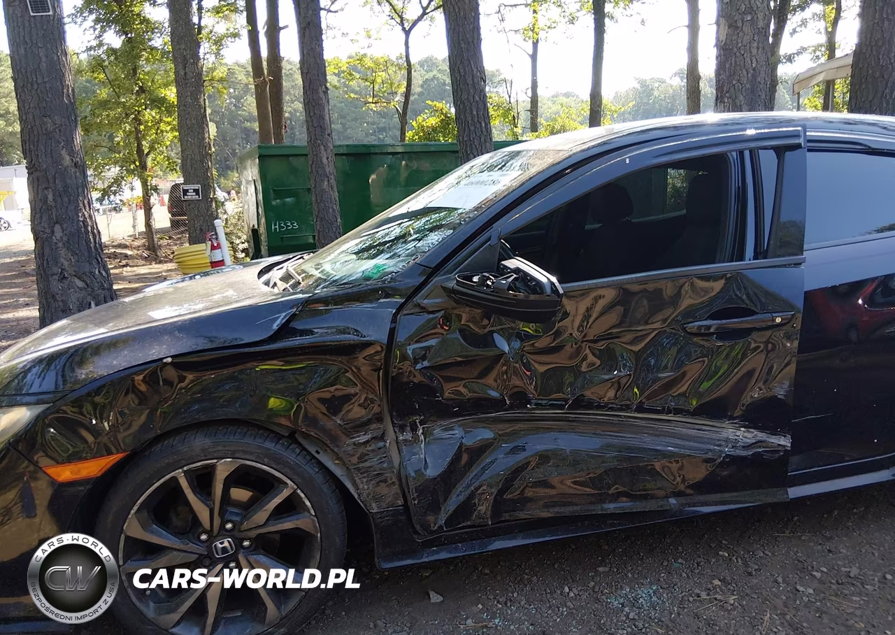 2018 Honda Civic Sport VIN:SHHFK7H44JU220165 - 6